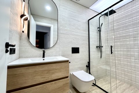 Apartamento en venta en Torrevieja, Alicante, España 2 dormitorios, 56 m2 No. 190129 - foto 18