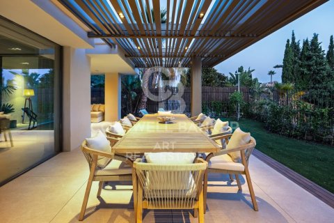 Villa zum Verkauf in Marbella, Malaga, Spanien 5 Schlafzimmer,  Nr. 157480 - Foto 7