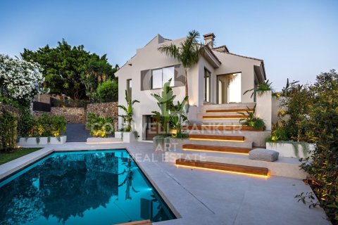 Villa en Marbella, Málaga, España 5 dormitorios, No. 157480