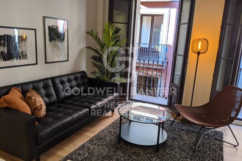 Apartment à vendre à Barcelona, Espagne, 2 chambres, 100 m2 No. 159940 - photo 2