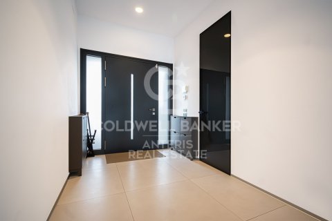 Hus till salu i Sant Andreu de Llavaneres, Barcelona, Spanien 3 sovrum, 463 kvm. Nr. 159944 - foto 4