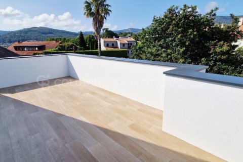 Casa in vendita a Baiona, Pontevedra, Spagna 4 camere da letto, 237 mq. N° 159938 - foto 2