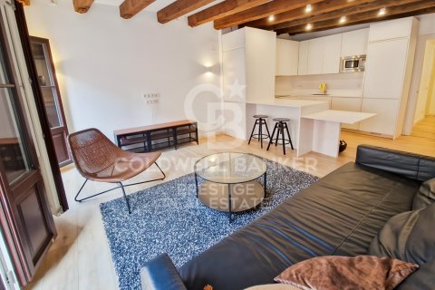 Продажа пентхауса в Барселона, Испания 2 спальни, 100м2 №159939 - фото 2