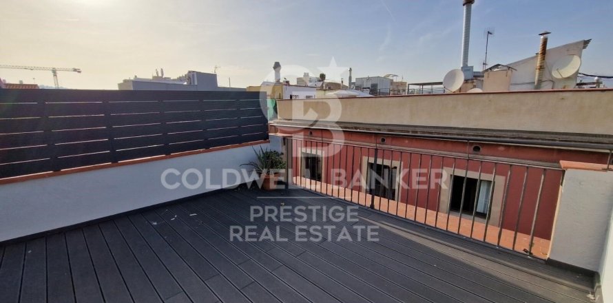 Penthouse in Barcelona, Spain 2 bedrooms, 100 sq.m. No. 159939