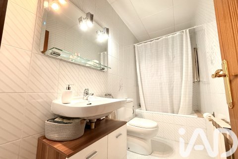 House à vendre à Santa Eulalia De Roncana, Barcelona, Espagne, 4 chambres, 262 m2 No. 152372 - photo 19