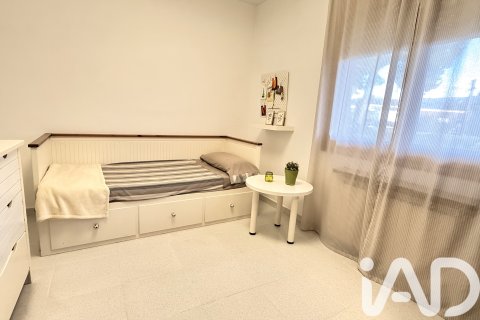 House à vendre à Santa Eulalia De Roncana, Barcelona, Espagne, 4 chambres, 262 m2 No. 152372 - photo 23