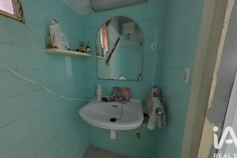 Commercial property à vendre à Barcelona, Espagne, 2 chambres, 57 m2 No. 152375 - photo 2