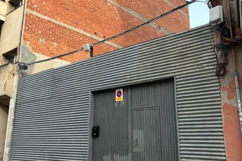 Terreno a Terrassa, Barcelona, Spagna 162 mq. N° 152370