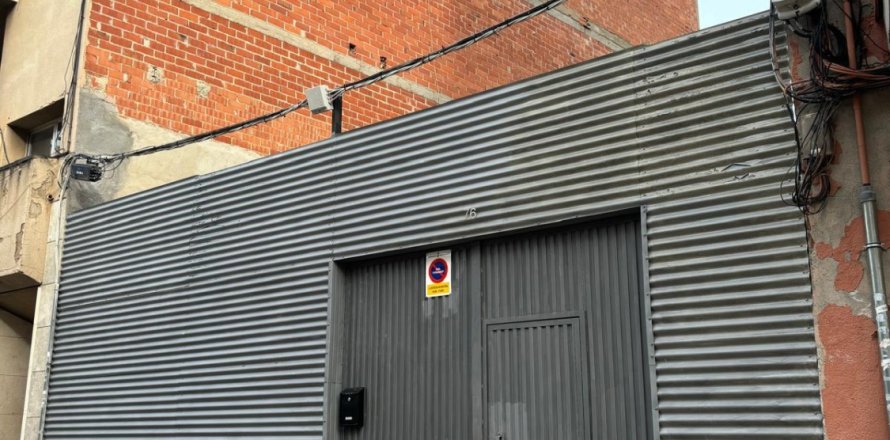 Terreno a Terrassa, Barcelona, Spagna 162 mq. N° 152370