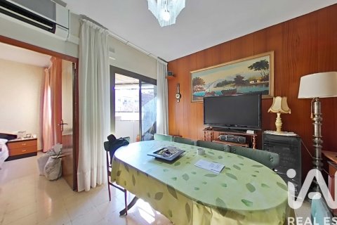 Dzīvoklis pārdošanā Barcelona, Spānijā 3 istabas, 73 m2 Nr. 152376 - attēls 2
