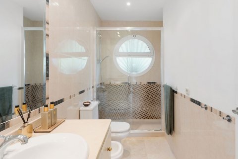 Casa in vendita Marbella, Malaga, Spagna 3 camere da letto, 190 mq. N° 109714 - foto 17