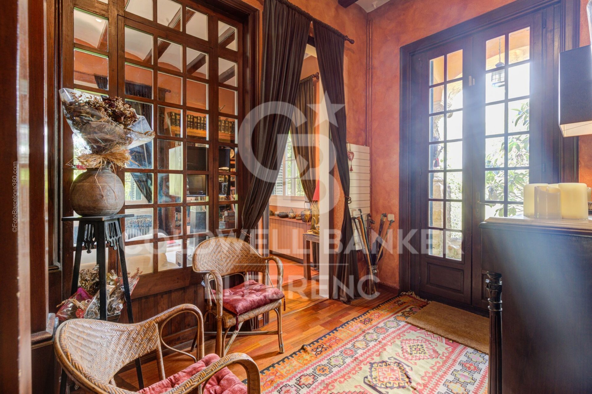 House in Barcelona, Spanien 5 Schlafzimmer, 176 m2 Nr. 179190