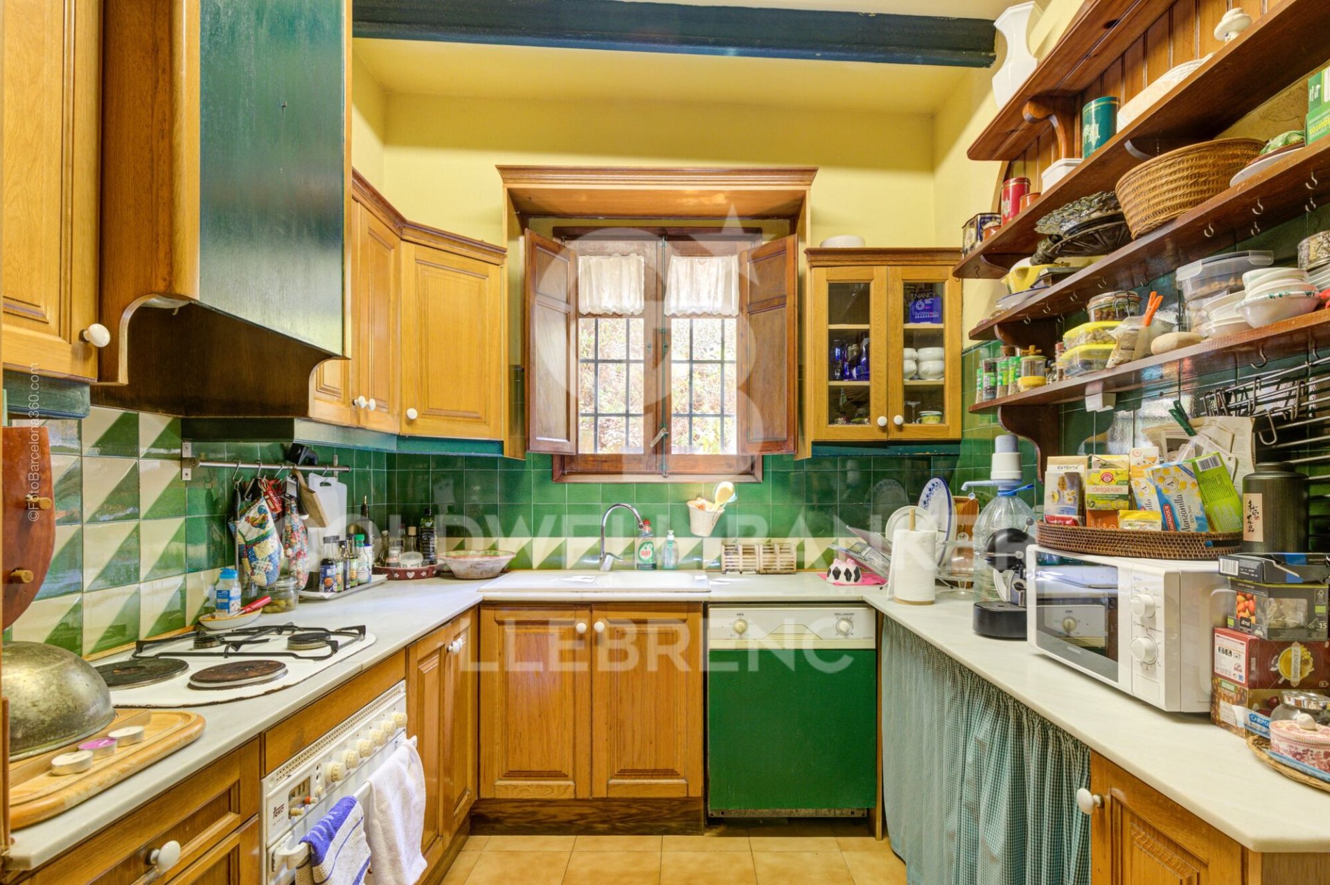 House in Barcelona, Spanien 5 Schlafzimmer, 176 m2 Nr. 179190
