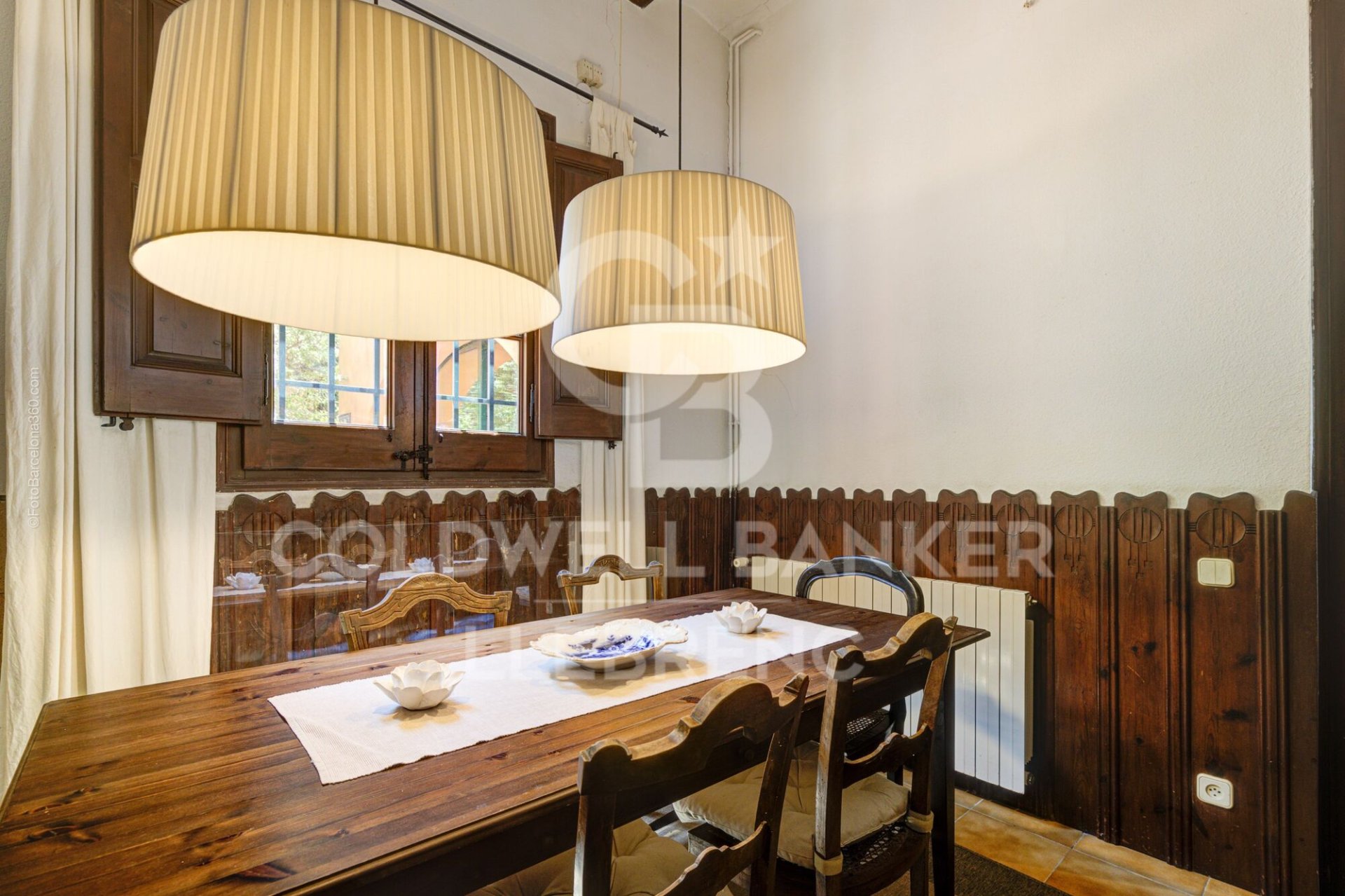 House in Barcelona, Spanien 5 Schlafzimmer, 176 m2 Nr. 179190