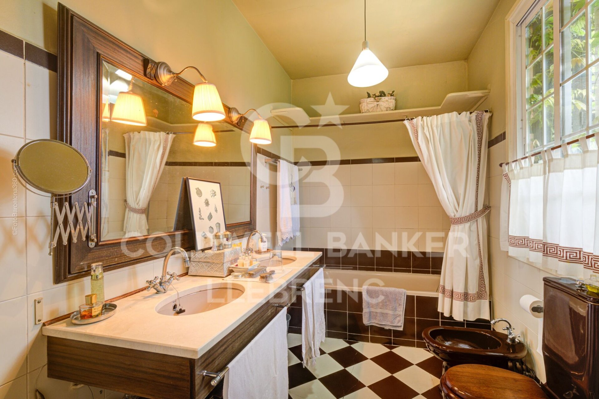 House in Barcelona, Spanien 5 Schlafzimmer, 176 m2 Nr. 179190