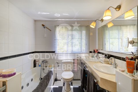 House à vendre à Barcelona, Espagne, 5 chambres, 176 m2 No. 179190 - photo 26