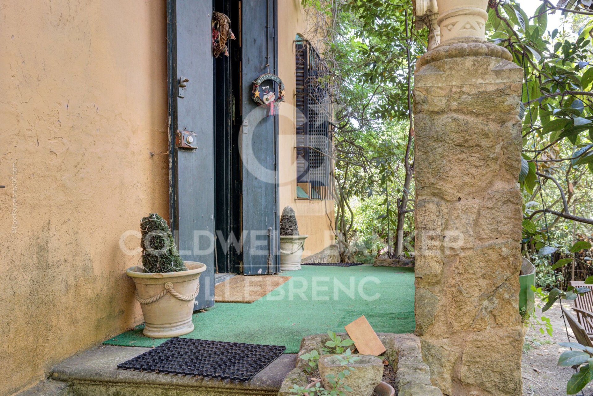 House in Barcelona, Spanien 5 Schlafzimmer, 176 m2 Nr. 179190