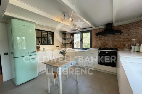 Duplex à vendre à Barcelona, Espagne, 3 chambres, 125 m2 No. 179189 - photo 11