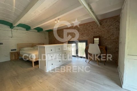 Duplex à vendre à Barcelona, Espagne, 3 chambres, 125 m2 No. 179189 - photo 17
