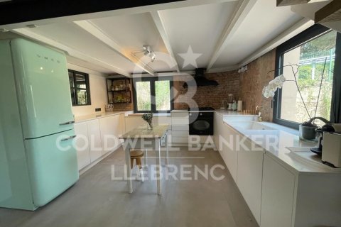 Duplex à vendre à Barcelona, Espagne, 3 chambres, 125 m2 No. 179189 - photo 12