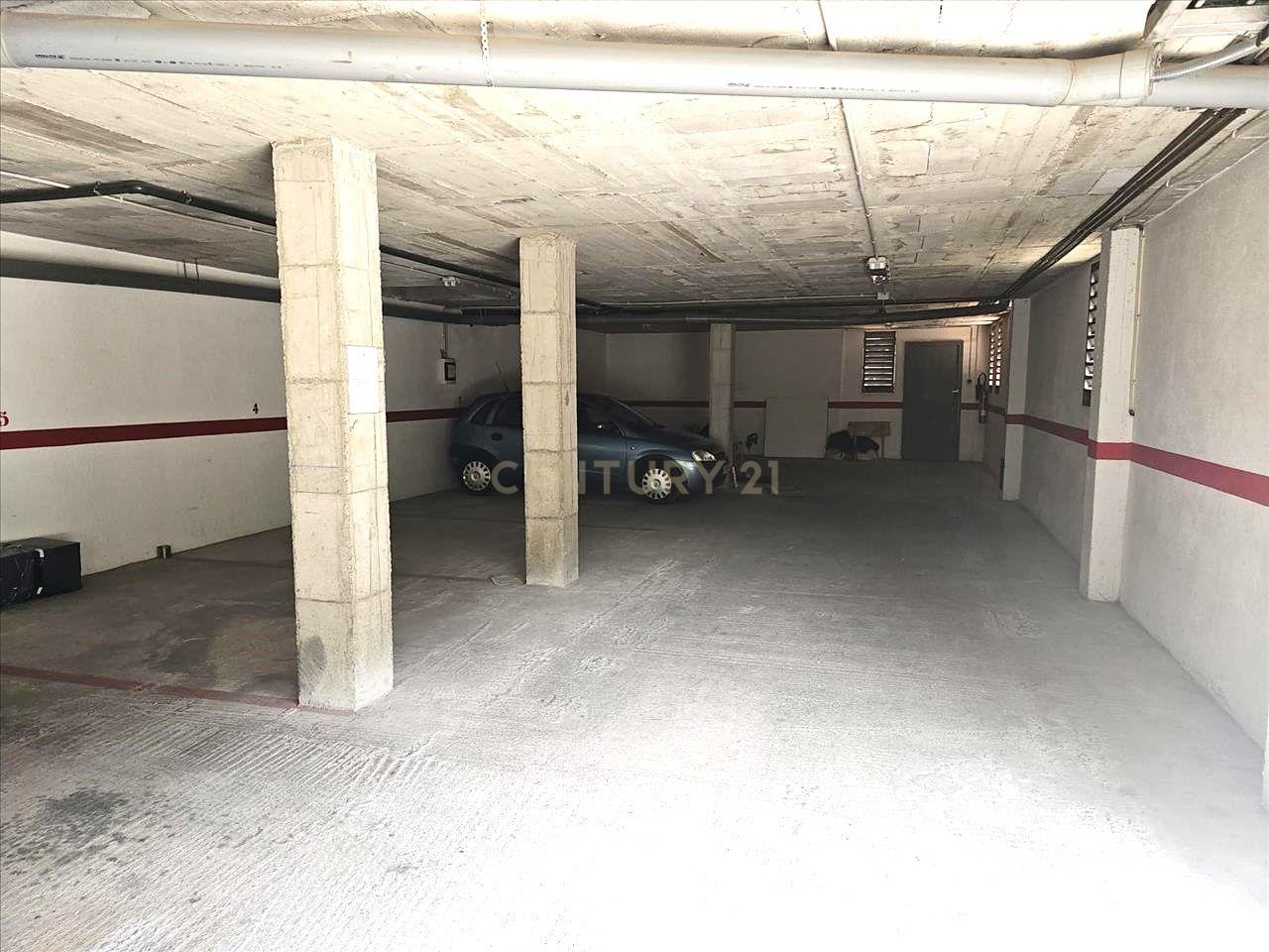 Garage à Sant Marti de Centelles, Barcelona, Espagne 13 m2 No. 186554