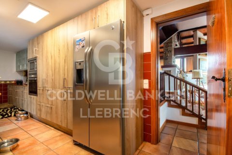 House for sale in Barcelona, Spain 6 bedrooms, 380 sq.m. No. 160431 - photo 22