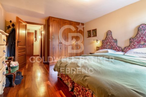 House for sale in Barcelona, Spain 6 bedrooms, 380 sq.m. No. 160431 - photo 30