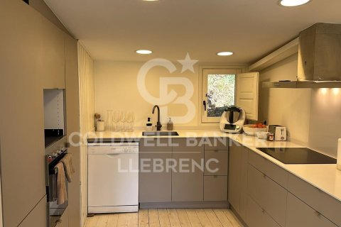 Tontti myytävänä Barcelona, Espanja , 1012 m2 No. 160430 - kuva 11