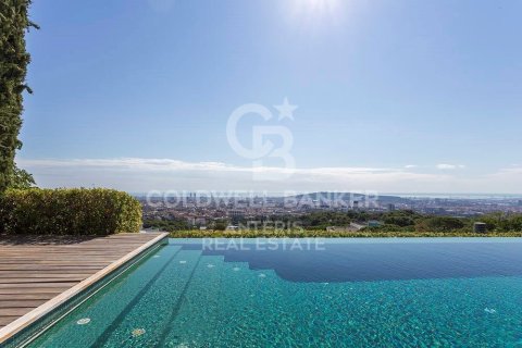 House for sale in Barcelona, Spain 7 bedrooms, 1600 sq.m. No. 160425 - photo 3