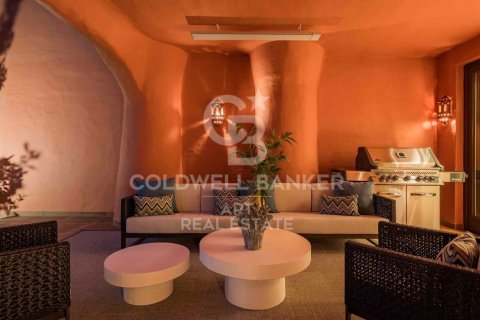 Apartment for sale in Estepona, Malaga, Spain 3 bedrooms,  No. 159454 - photo 8