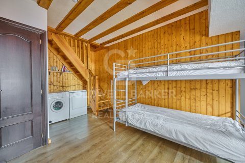 House for sale in Spain 4 bedrooms, 120 sq.m. No. 159453 - photo 13