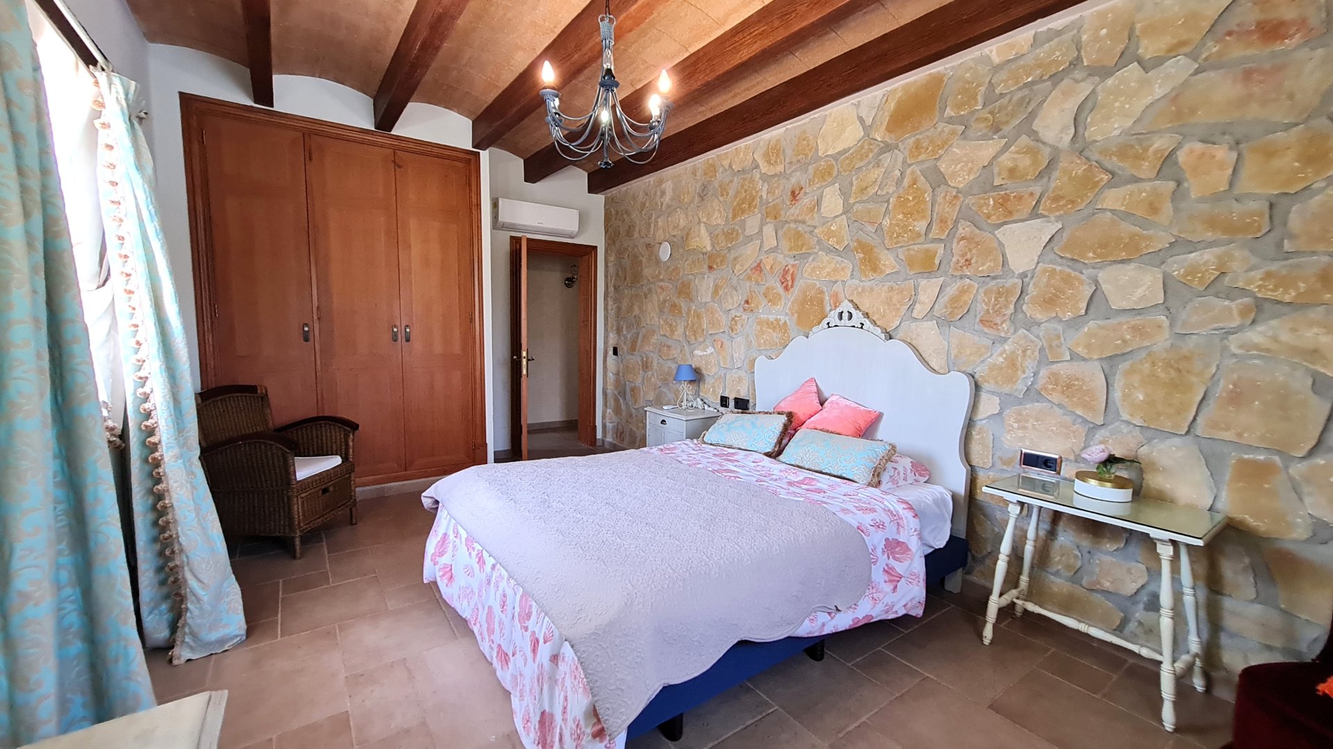 Finca in Llucmajor, Mallorca, Spain 6 bedrooms, 448 sq.m. No. 137531