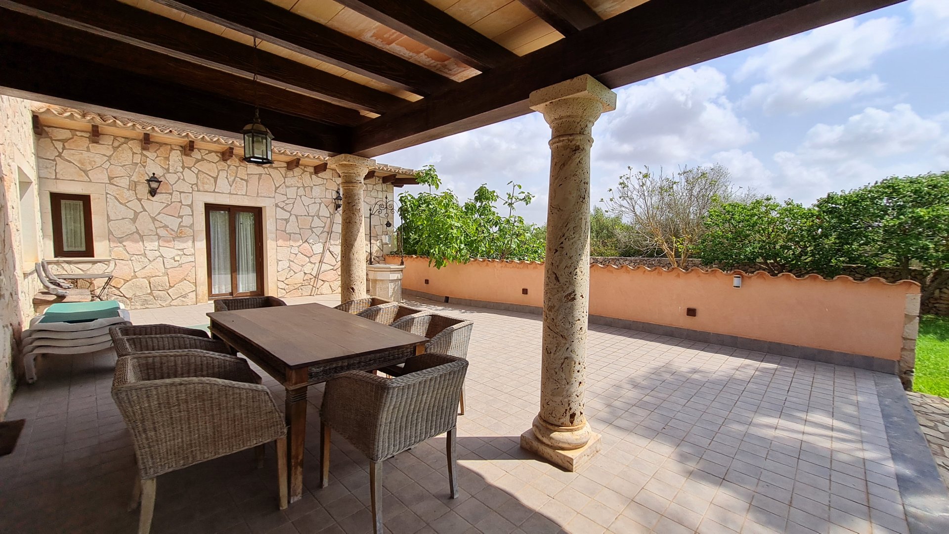 Finca in Llucmajor, Mallorca, Spain 6 bedrooms, 448 sq.m. No. 137531
