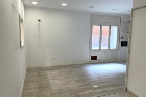 Commercial property à louer Llucmajor, Mallorca, Espagne, 168 m2 No. 137530 - photo 5