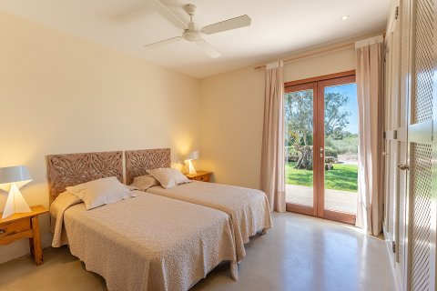 Finka Ses Salines, Mallorca, Hiszpania 5 sypialni, 366 mkw. nr 137535 – zdjęcie 16
