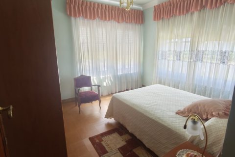 Сasa en venta en León, España 6 dormitorios, 250 m2 No. 188365 - foto 22