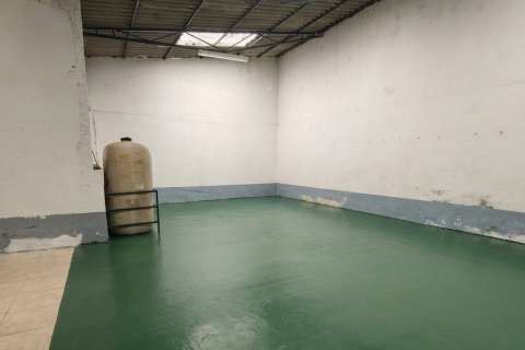 Сasa en venta en León, España 6 dormitorios, 250 m2 No. 188365 - foto 30