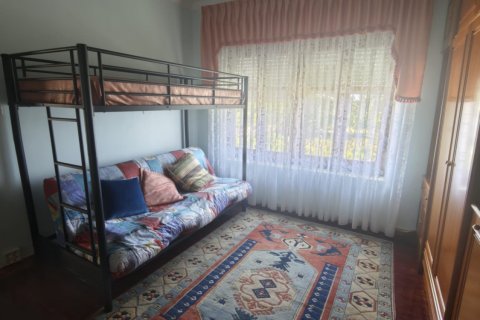 Сasa en venta en León, España 6 dormitorios, 250 m2 No. 188365 - foto 14