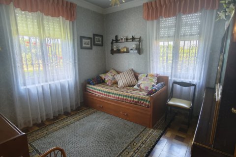 Сasa en venta en León, España 6 dormitorios, 250 m2 No. 188365 - foto 16