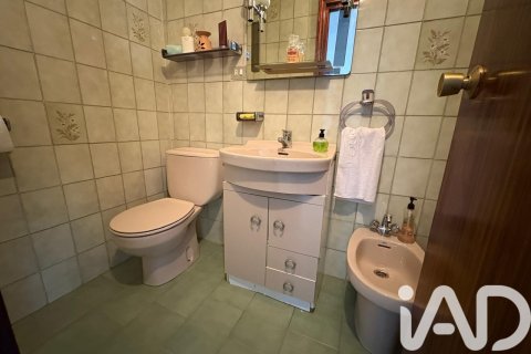 Apartment for sale in Manzanares el Real, Madrid, Spain 3 bedrooms, 194 sq.m. No. 188366 - photo 20