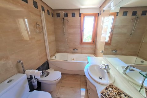 Huoneisto vuokrattavana Cala Figuera, Mallorca, Espanja, 3 makuuhuonetta, 155 m2 No. 166609 - kuva 10