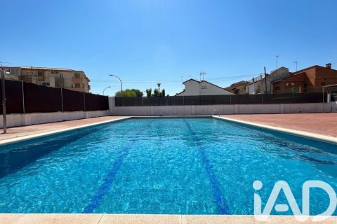 Apartament w Torredembarra, Tarragona, Hiszpania 3 sypialnie, 98 mkw. nr 172469