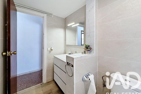 Apartamento en venta en Torredembarra, Tarragona, España 3 dormitorios, 98 m2 No. 172469 - foto 24