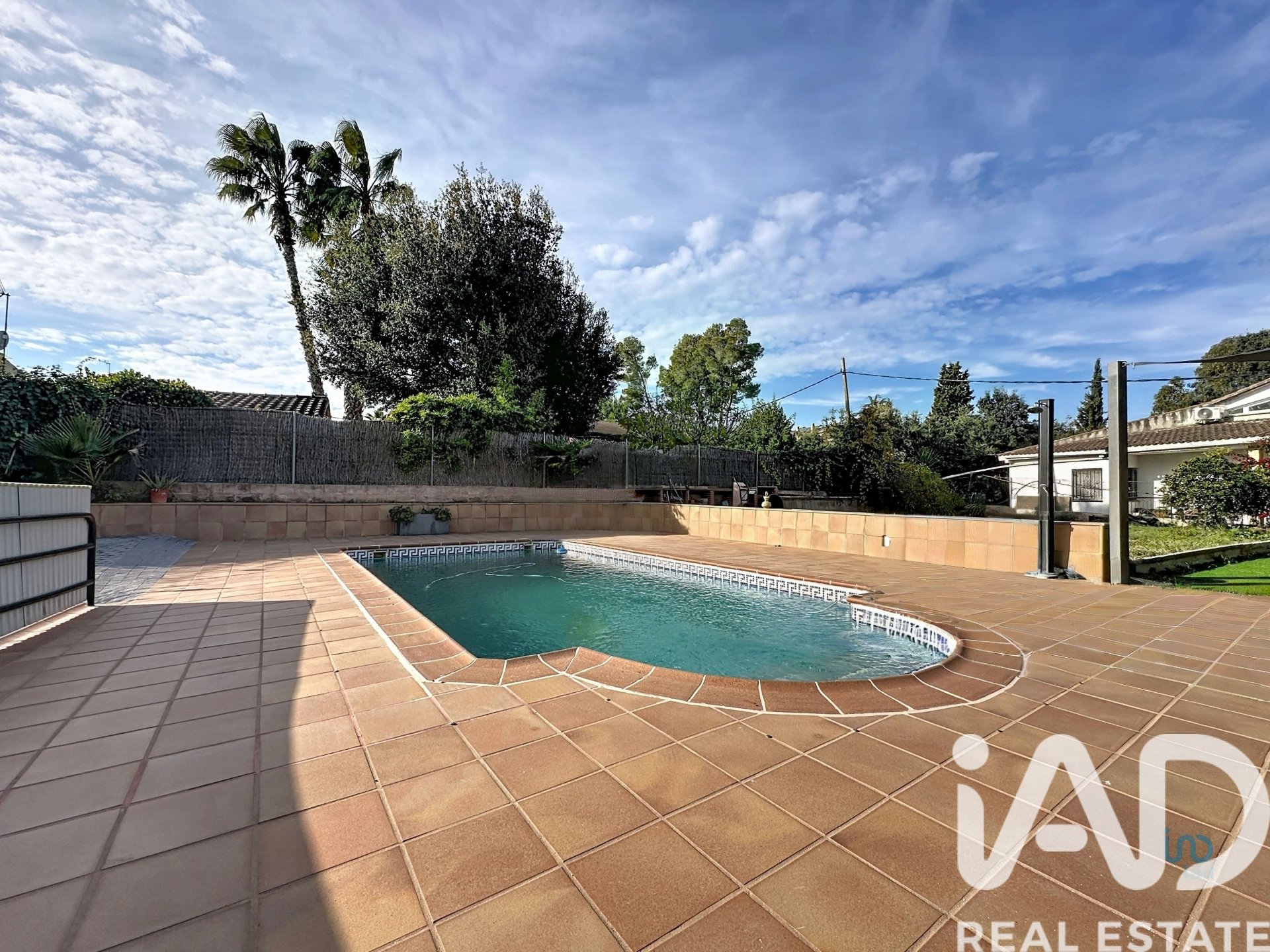 House à Abrera, Barcelona, Espagne 4 chambres, 294 m2 No. 172467
