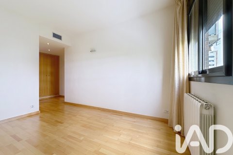 Apartment for sale in Sabadell, Barcelona, Spain 2 bedrooms, 99 sq.m. No. 172463 - photo 22