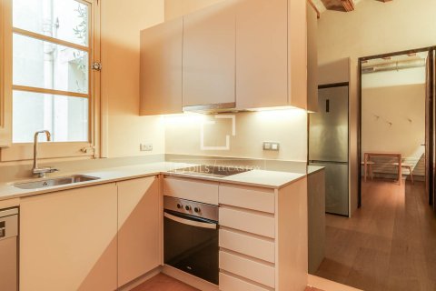 Huoneisto myytävänä Barcelona, Espanja, 1 makuuhuone, 66 m2 No. 166794 - kuva 11