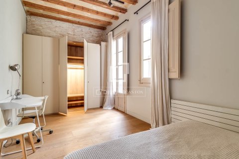 Huoneisto myytävänä Barcelona, Espanja, 1 makuuhuone, 66 m2 No. 166794 - kuva 7