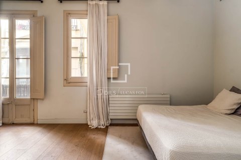 Huoneisto myytävänä Barcelona, Espanja, 1 makuuhuone, 66 m2 No. 166794 - kuva 6