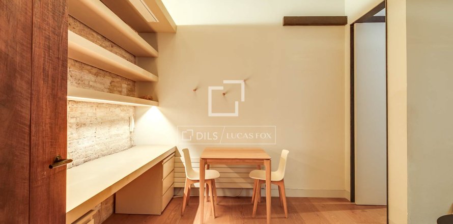 Huoneisto Barcelona, Espanja 1 makuuhuone, 66 m2 No. 166794