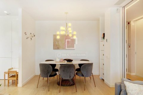 Apartament w Sant Just Desvern, Barcelona, Hiszpania 4 sypialnie, 133 mkw. nr 166798 – zdjęcie 8